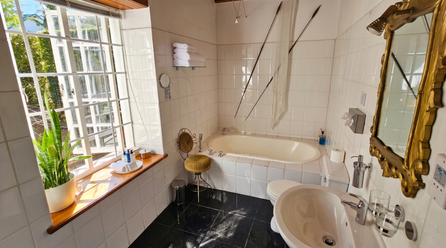 8 Bedroom Property for Sale in Swellendam Western Cape